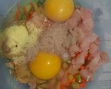 Foto langkah ke 2 dari resep Fuyunghai Ayam Jamur.