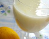 A picture of step 2 of Lemon and Whey Milk Drink.