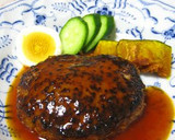 A picture of step 5 of Hamburger Sauce With Onion & Apple.