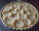 A picture of step 3 of Large Fresh Banana Tart.