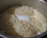 A picture of step 1 of Masala seviyan.