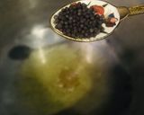 A picture of step 1 of Gobi Aalo.