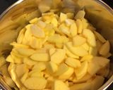 Tiroli almás rétes recept fázis 1 fotója