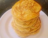 A picture of step 5 of Cinnamon pancakes.