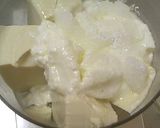 A picture of step 2 of Low-cal Tofu & Yogurt Pudding.