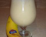 صورة لخطوة 1 من وصفة سموثي الموز و الكراميل 🍌 🍮