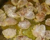 Foto del paso 3 de la receta: Pollo en salsa con repollo