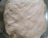 A picture of step 3 of Triangle paratha.