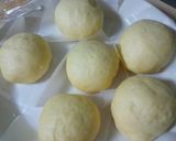 A picture of step 4 of Hawaiian Malasada.