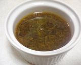 A picture of step 5 of Bikkuri Restaurant-style Hamburger.