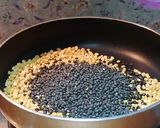 கருப்பு உளுந்து இட்லி பொடி(karuppu ulunthu idli podi recipe in Tamil) ரெசிபி ஸ்டேப் 3 புகைப்படம்