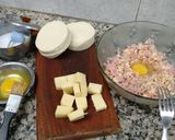Foto del paso 1 de la receta: Empanadas de jamón y queso especiales