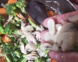Foto langkah ke 8 dari resep Capcai Sayur Baso by @mrs_purnama_05.