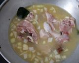 Foto langkah ke 4 dari resep Semur ayam kentang.