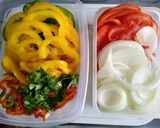 Foto do passo 2 de Moqueca de peixe, com farofa de banana e vinagrete de mexilhão