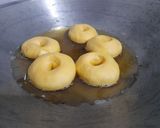 Foto langkah ke 9 dari resep 239. Donat Labu🍩.