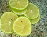 Une image de l'étape 1 de Détox au citron 🍋/ gingembre et miel naturel 🍯.