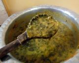 A picture of step 8 of Dal palak.