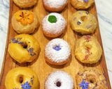 A picture of step 11 of Pumpkin donuts.