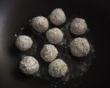 Foto del paso 4 de la receta: Albóndigas de berenjena