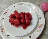 A picture of step 8 of Beetroot khandvi.