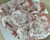Foto del paso 1 de la receta: Filetes de lomo en salsa