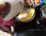A picture of step 2 of Shrimp Patties.