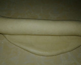 A picture of step 6 of Soft layerd chapati.