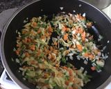 Foto del paso 2 de la receta: Papas rellenas a la Uli (con lo que tengas)