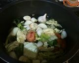 Foto del paso 2 de la receta: Caldo casero de verduras y jamón serrano