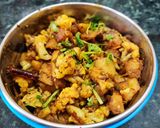 A picture of step 6 of Aloo Gobhi.