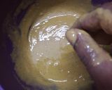 A picture of step 2 of Easy onion rings.