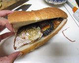 A picture of step 5 of Istanbul's Famous Mackerel Sandwich.