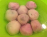 A picture of step 3 of Vietnamese Ginger Rice Balls (Bánh trôi nước gừng).