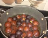 A picture of step 6 of Paneer gulab jamun.