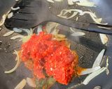 Foto langkah ke 4 dari resep Udang saos padang rumahan.
