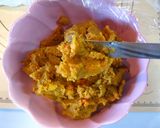 A picture of step 1 of Small Baked Curry Bread.