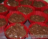 Φωτογραφία βήματος 5 της συνταγής Μίνι Muffins με Quaker, κακάο & μπανάνα