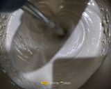 Foto langkah ke 3 dari resep Bolu Kukus mekar anti gagal.