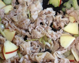 A picture of step 3 of Easy Pork, Apple, and Celery Sauté with Ponzu Sauce.