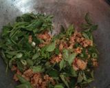 Foto langkah ke 3 dari resep Tumis oncom.
