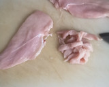 Foto del paso 2 de la receta: Fideos con setas shitaki y pollo