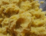 A picture of step 2 of Sweet Potato Halwa.