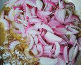 A picture of step 2 of Aloo Karele.