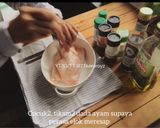 Gambar langkah 3 resipi Mozzarella chicken.