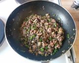 A picture of step 6 of Stuffed aubergine.
