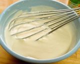 A picture of step 12 of Cookpad Logo Christmas Wreath Cake.
