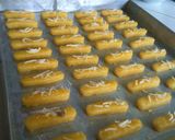A picture of step 4 of Kastengel (Christmas Cheese-Cookies).