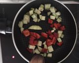 Foto del paso 1 de la receta: Ensalada saludable con berenjena y pimiento