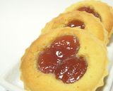 A picture of step 9 of Almond Cream Tart.